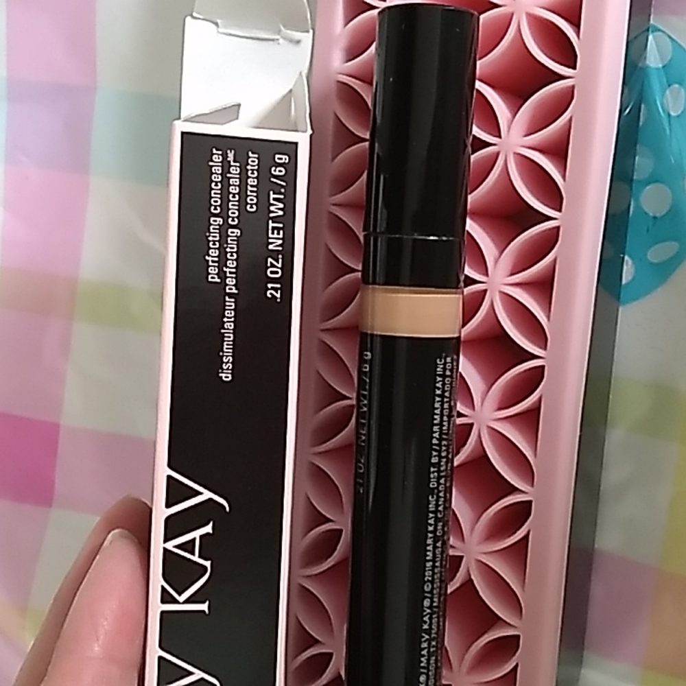 Perfecting Concealer